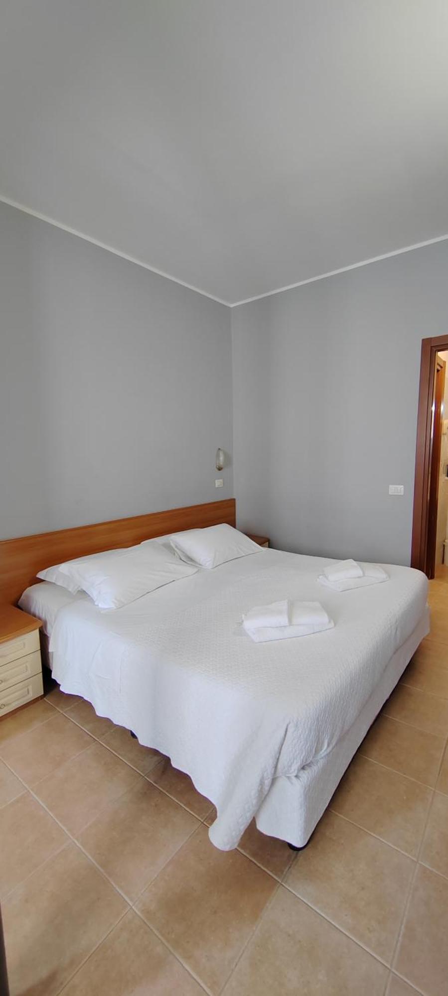 Hotel Nuovo Rondo Сесто Сан Джовани Екстериор снимка